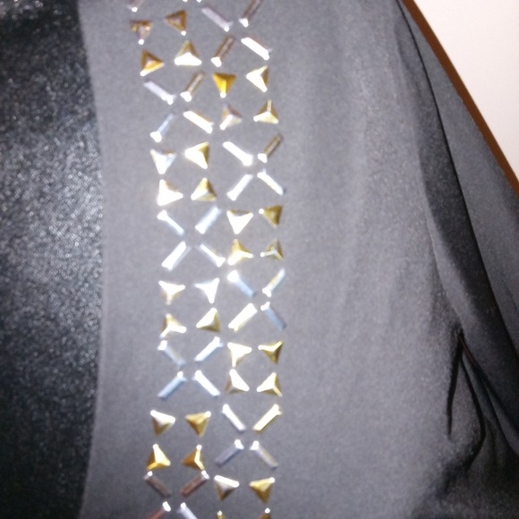 Blouse - Picture 3 of 5